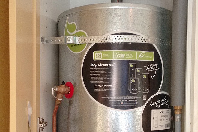 gas hot water cylinder